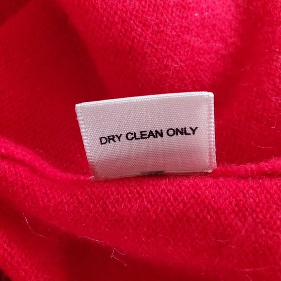 NWT Philosophy 100% Cashmere "LOVE" Sweater Medium - Picture 6 of 6